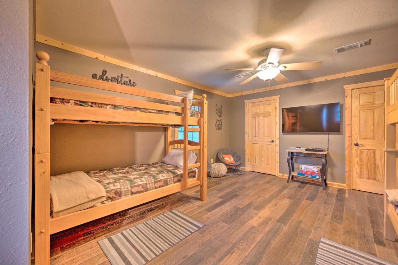 Вилла Broken Bow Retreat On 2 Acres With Hot Tub And Deck! Экстерьер фото